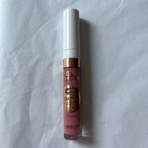 Essence Plumping Nudes Lip Gloss (4.5ml/0.15fl.oz/04) 04 that’s big